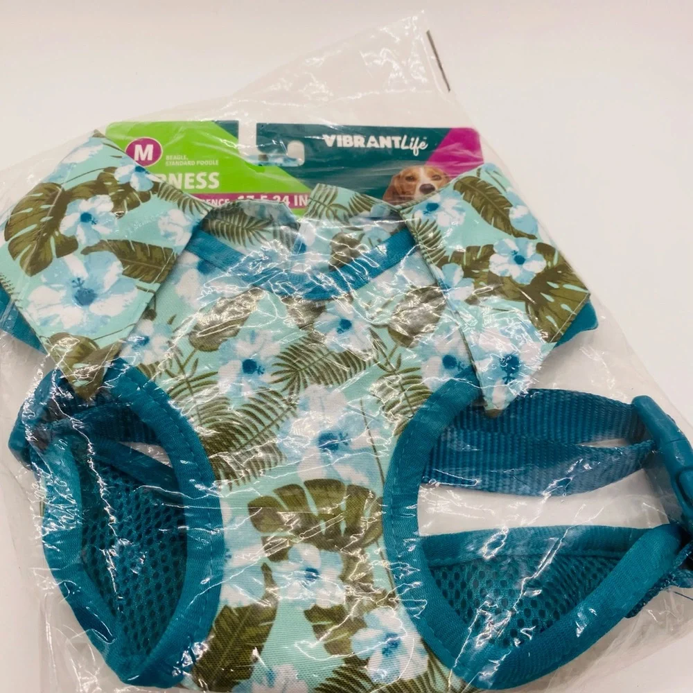 NWT Vibrant Life Dog Harness Hawaiian Shirt Print Blue Green AiWs XS, S or Med.